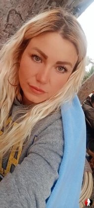 InstaCam adult live video chat interface preview